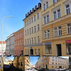 Hostel Alia, Praga
